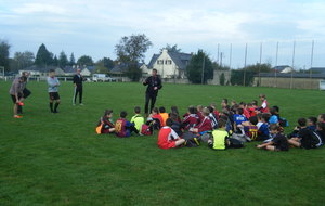 Briefing de fin de matinée et consigne pour le pique nique