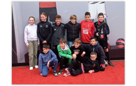 FC Aubinois à l'animation &quot;Escort Kids&quot; au Stade Rennais !